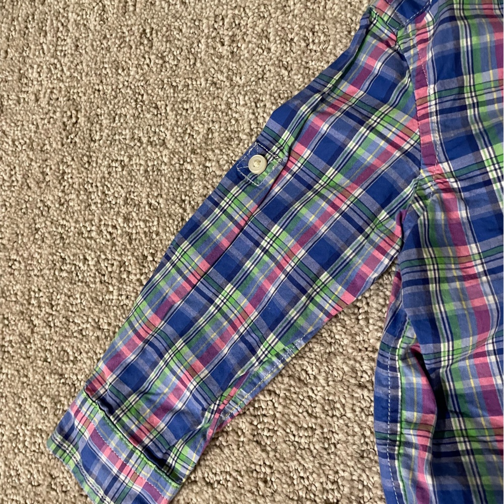 Two Ralph Lauren Shirts - Picture 5 of 5